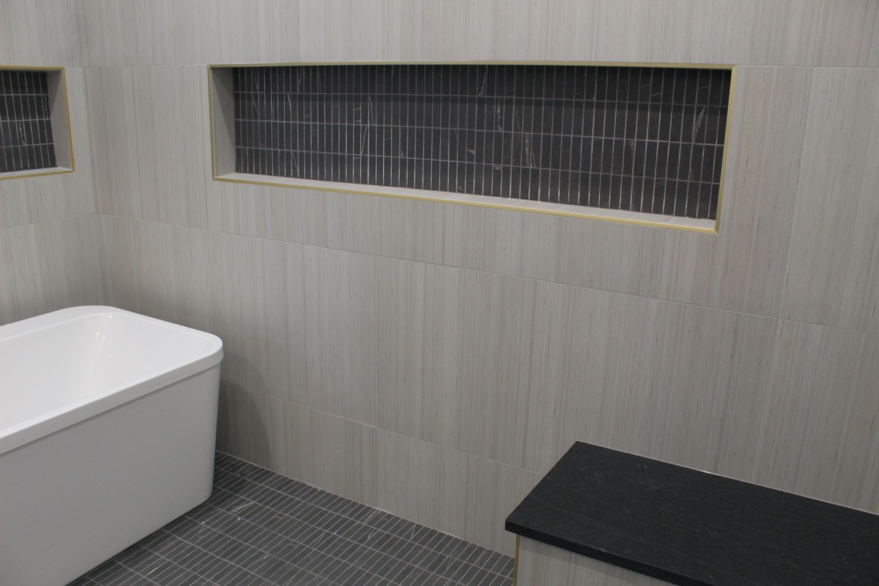 Bathroom Remodel Tub Shower Seat | San Antonio Texas